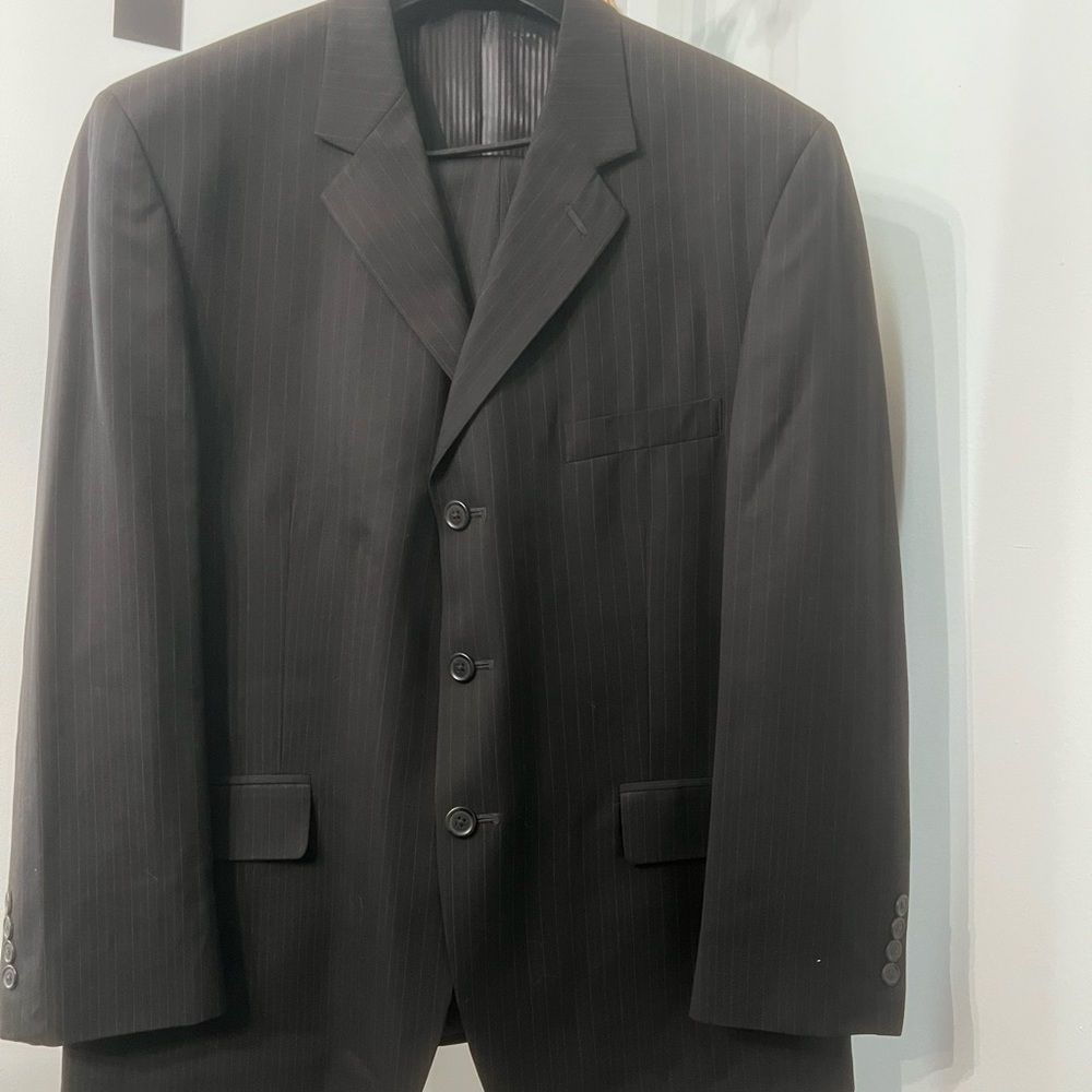 Mazzoni Pinstripes 2 Piece Suit